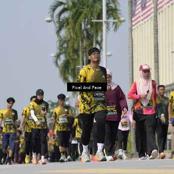 Runner Photo 6527431