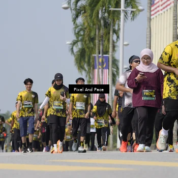 Runner Photo 6527432