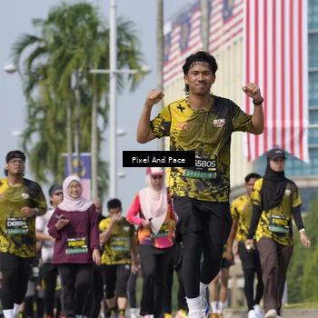 Runner Photo 6527472