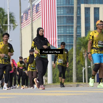 Runner Photo 6527503