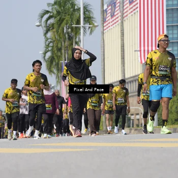 Runner Photo 6527533