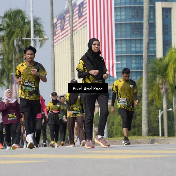 Runner Photo 6527613
