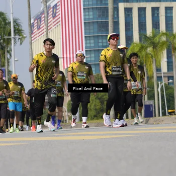 Runner Photo 6527635