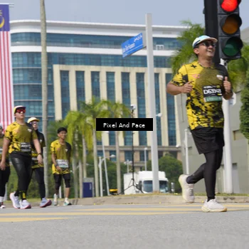 Runner Photo 6527642
