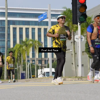 Runner Photo 6527662