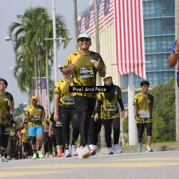 Runner Photo 6527712