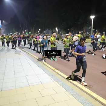 Runner Photo 6527729