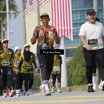Runner Photo 6527743