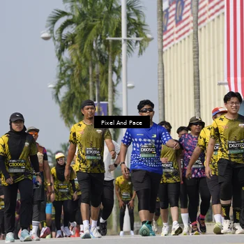Runner Photo 6527859