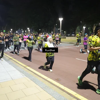 Runner Photo 6527869