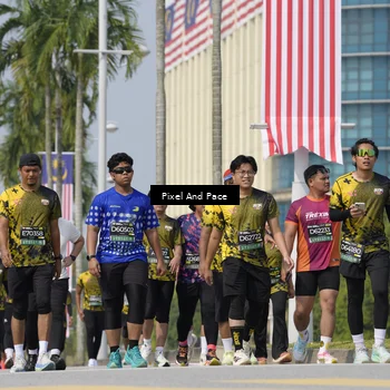 Runner Photo 6527870