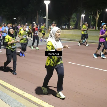 Runner Photo 6527910