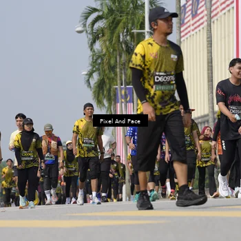 Runner Photo 6527912