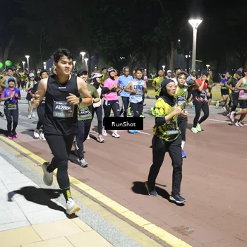 Runner Photo 6527939