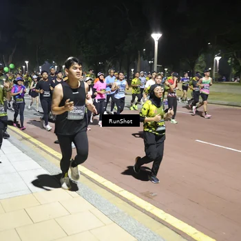 Runner Photo 6527976