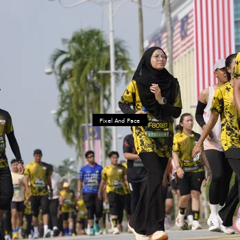 Runner Photo 6527995