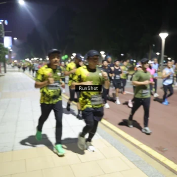 Runner Photo 6528011