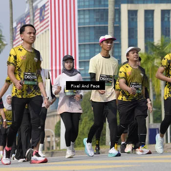 Runner Photo 6528029