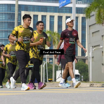 Runner Photo 6528052