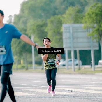 Runner Photo 6528054