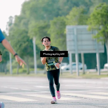 Runner Photo 6528094