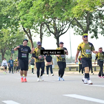 Runner Photo 6528098