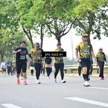 Runner Photo 6528099