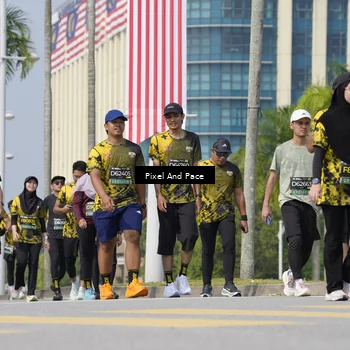 Runner Photo 6528103
