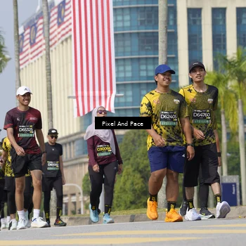 Runner Photo 6528115