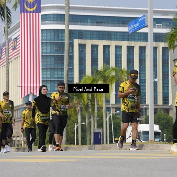 Runner Photo 6528134