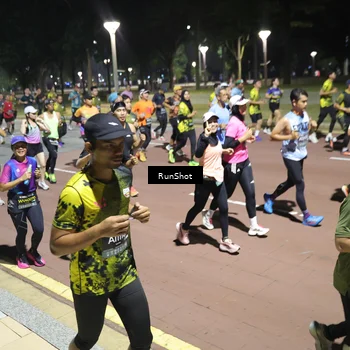 Runner Photo 6528149