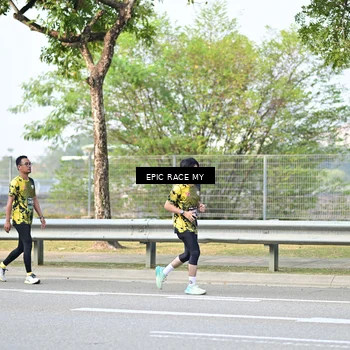 Runner Photo 6528176