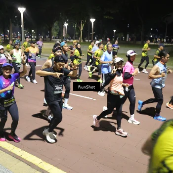 Runner Photo 6528194