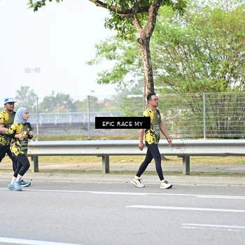 Runner Photo 6528198