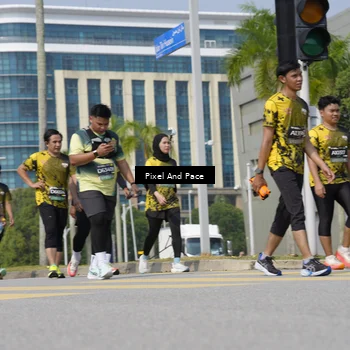 Runner Photo 6528216