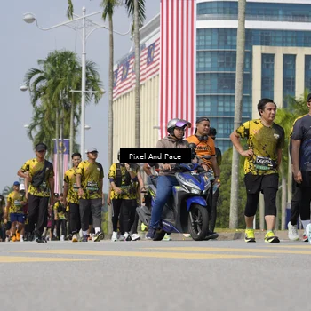 Runner Photo 6528221
