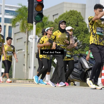 Runner Photo 6528238