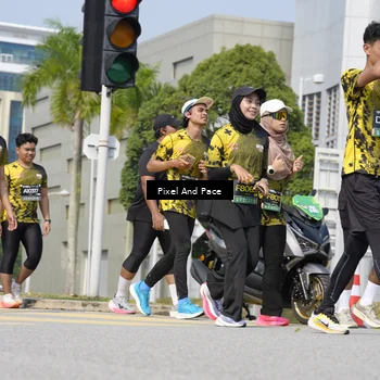 Runner Photo 6528251