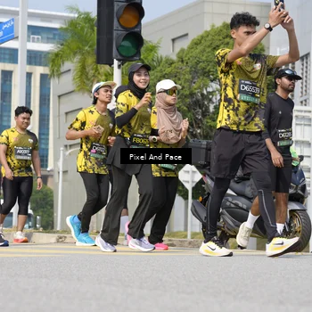 Runner Photo 6528257