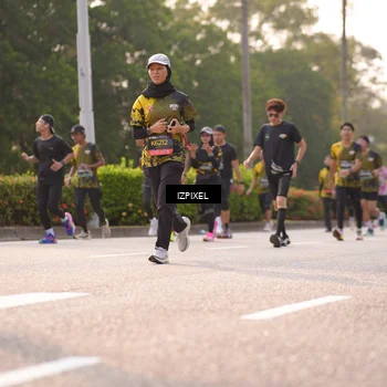 Runner Photo 6528260