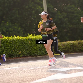 Runner Photo 6528262