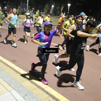 Runner Photo 6528265