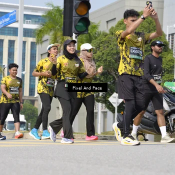 Runner Photo 6528269