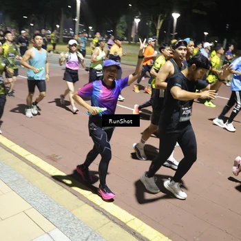 Runner Photo 6528271
