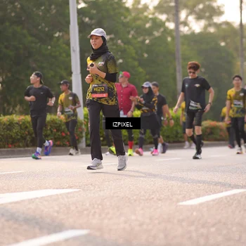 Runner Photo 6528276