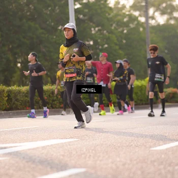 Runner Photo 6528285
