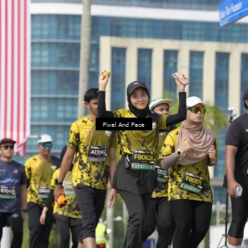 Runner Photo 6528299