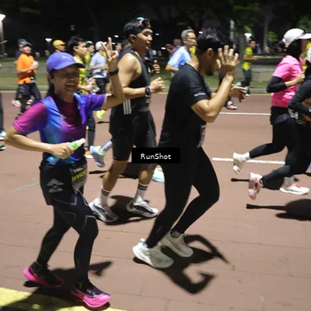 Runner Photo 6528319