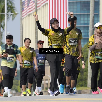 Runner Photo 6528321