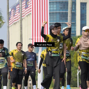 Runner Photo 6528323